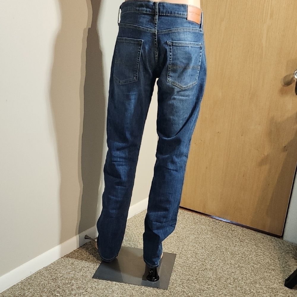 Lucky Brand Men's Indigo Straight Jeans - Picture 9 of 10